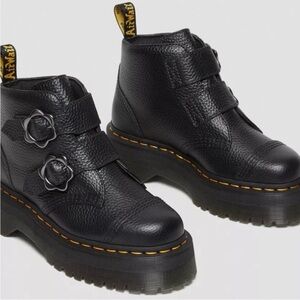 Dr . Martins 🌹🌹Black Leather Women's Boots